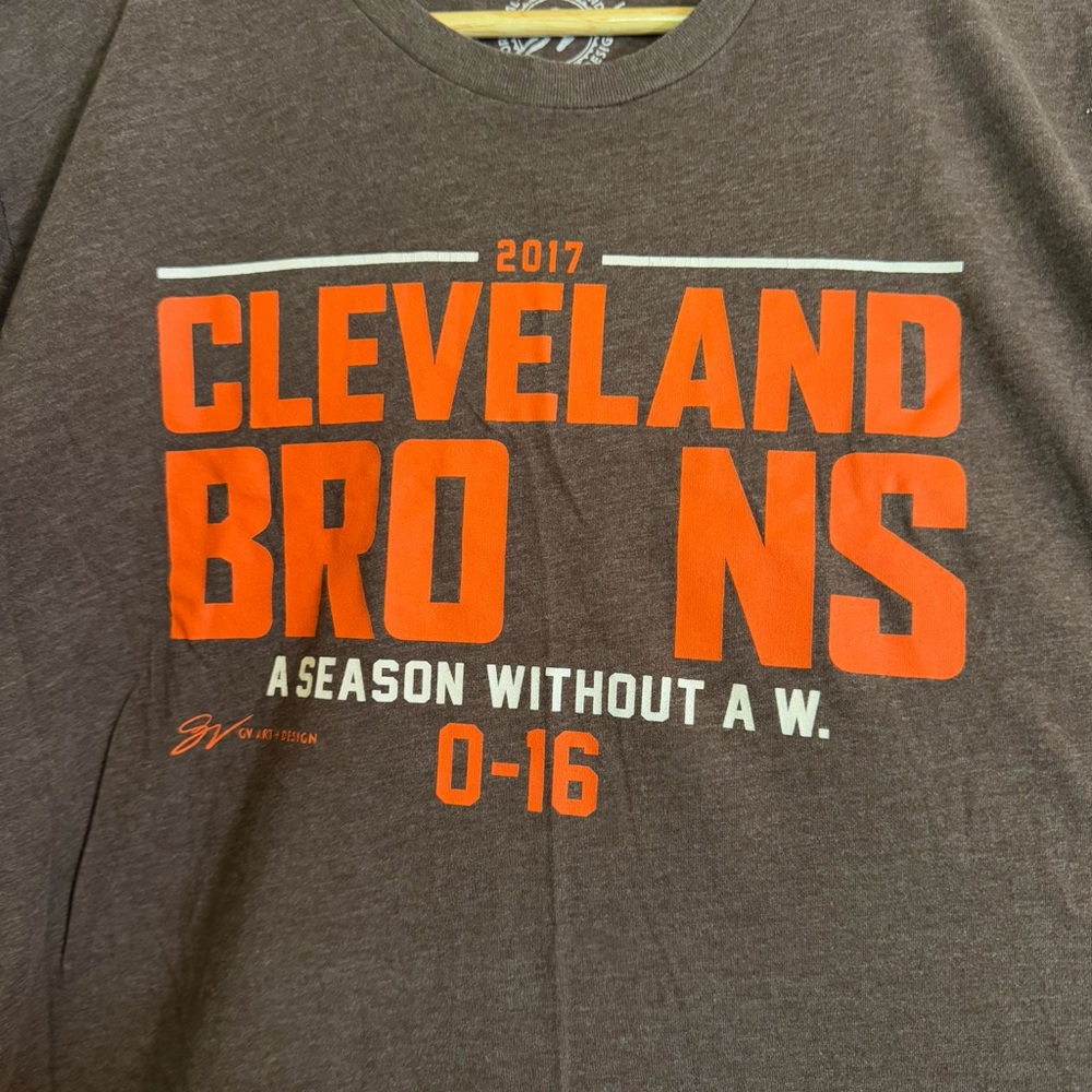 Cleveland Browns Funny T-shirt Cotton Blend‎ Adult Size XL